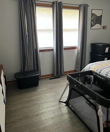 4th image of 287 E Munroe St