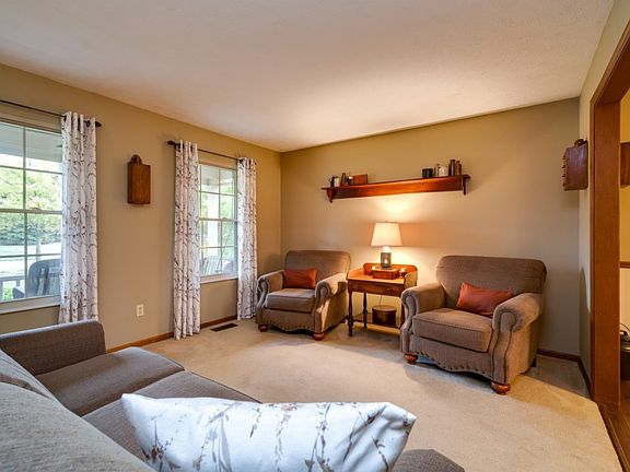4th image of 3384 Sea Turtle Dr