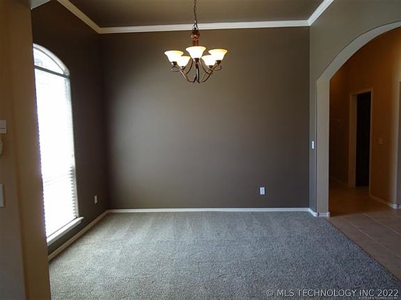 5th image of 10414 S 214th East Ave