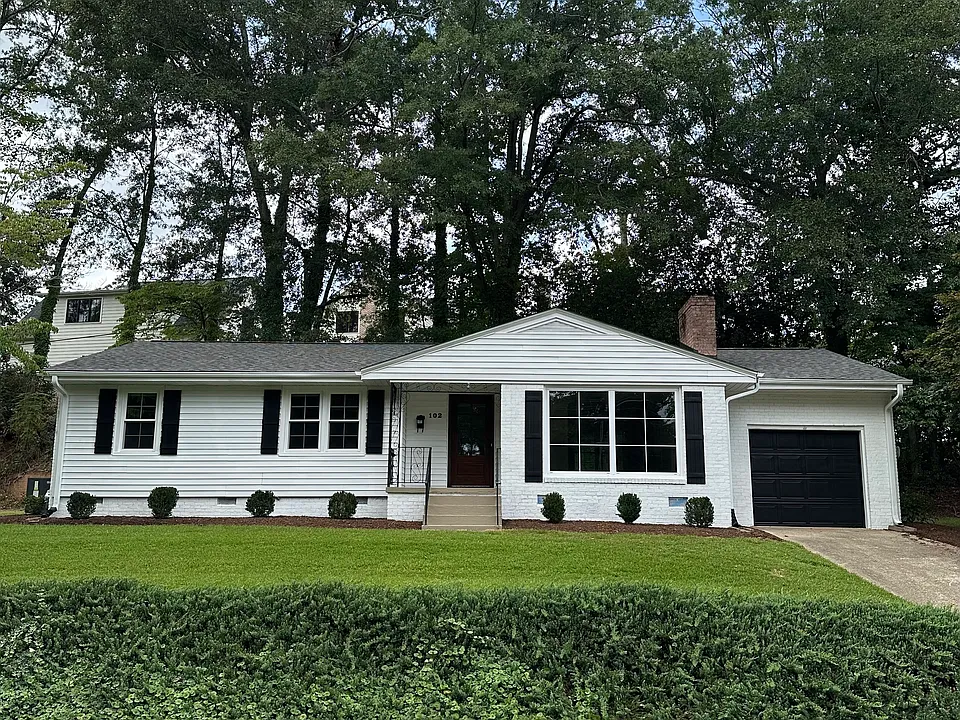 102 Oakview Dr