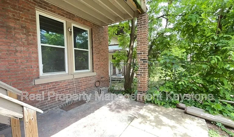 1247 Chartiers Ave #4 — Photo 16