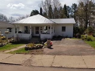 49 Newport Hts, Ironwood, MI 49938