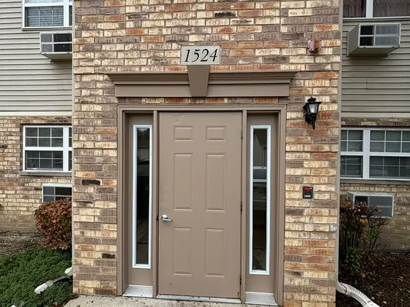 1524 W Sand Bar Ct Unit 1B, Round Lake Beach, IL 60073