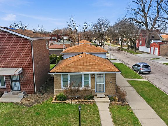 3rd image of 8000 S Wentworth Ave
