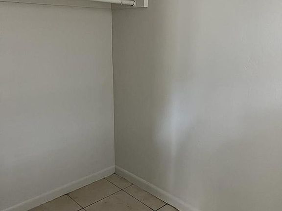 5th image of 1116 NW 5th Ave #1