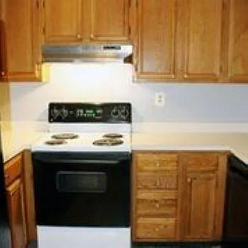 2 bed, 1067 sqft, $2,150 — Photo 4