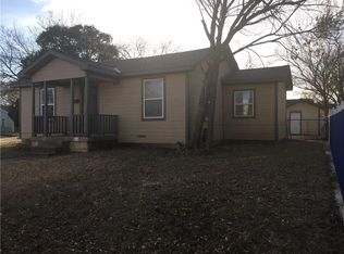 3251 Quentin Ct, Fort Worth, TX 76106