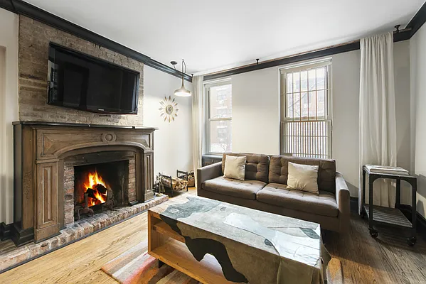 Sold by Compass | media 1