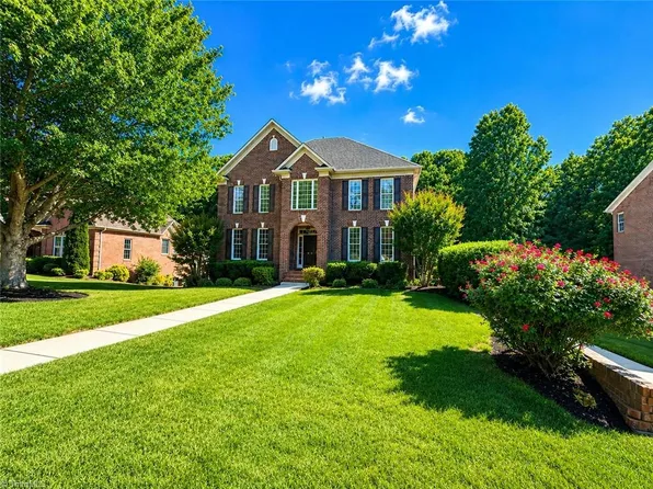 413 Susanna Dr, Kernersville, NC 27284