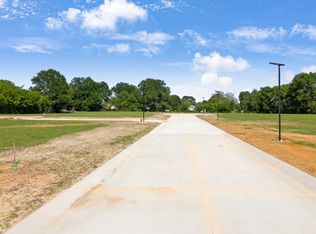 206 E Teal Dr, Troup, TX 75789