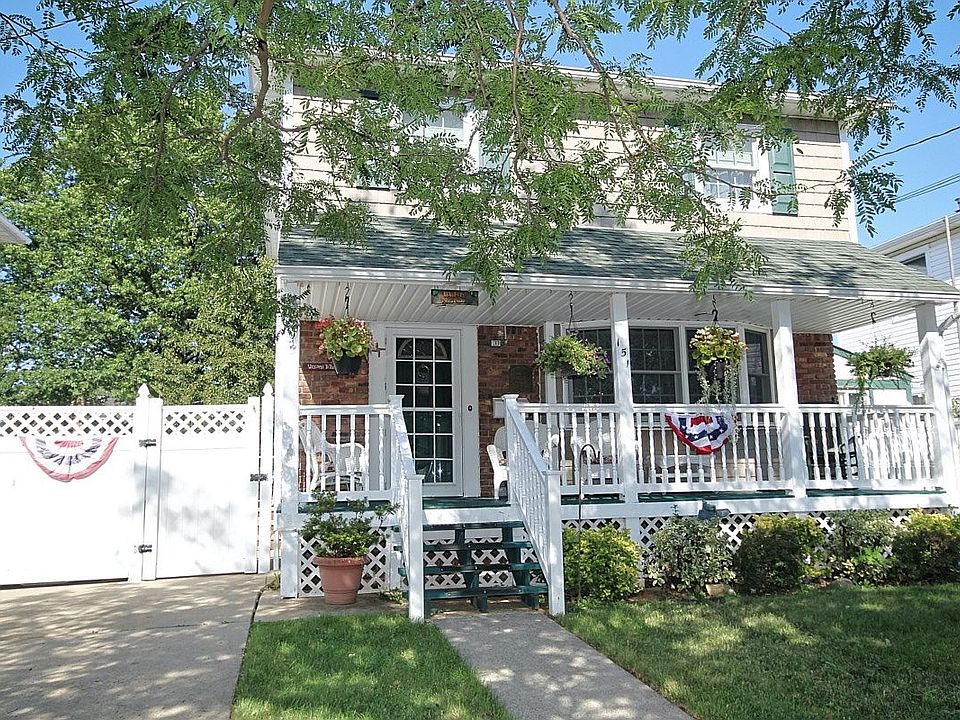 1st image of 151 Lyndale Ave