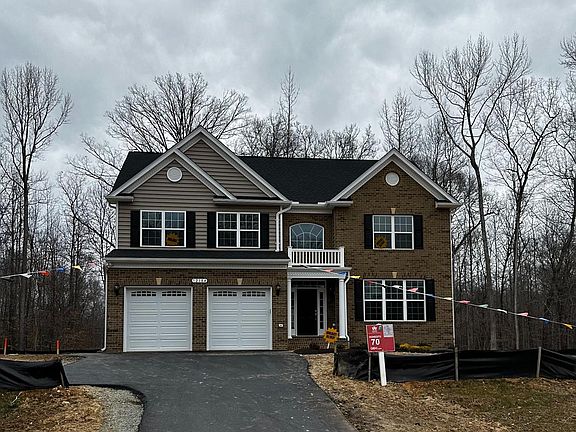 3rd image of 12184 Calverts Run Ct