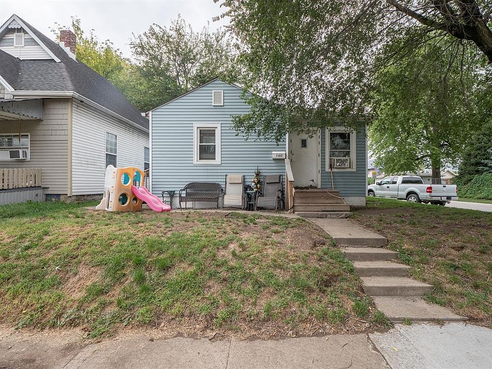 1st image of 1102 Blaine Ave