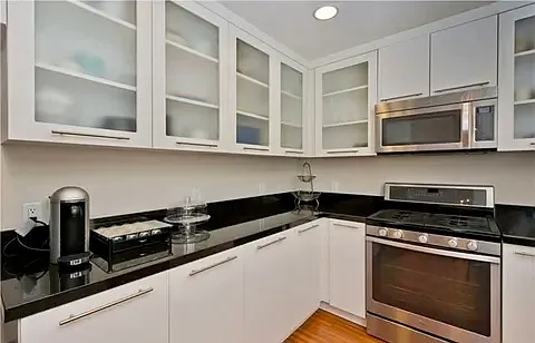 230 Jackson St #206 — Photo 16