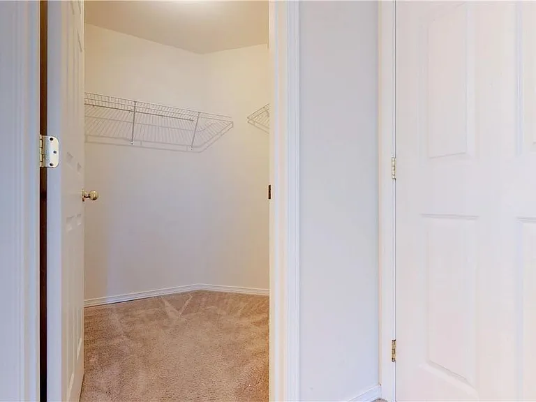 18501 SE Newport Way #J242 — Photo 12