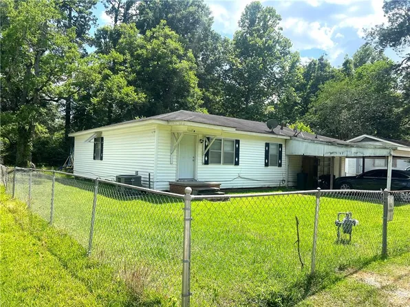 106 & 108 Glendale St, Pineville, LA 71360