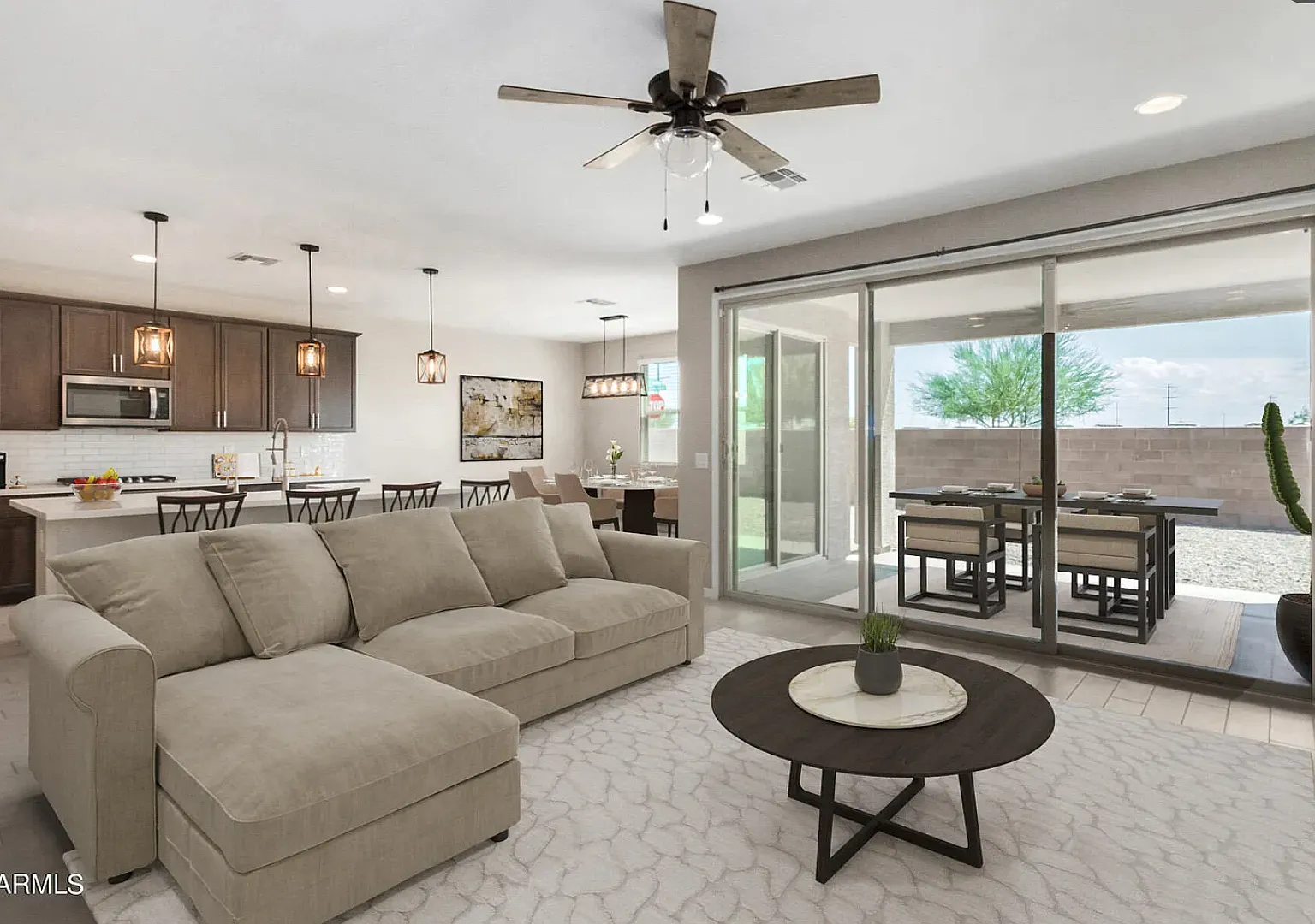 5 bed, 2535 sqft, $2,450 — Photo 4