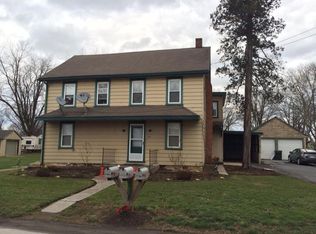 93 N Ronks Rd, Ronks, PA 17572