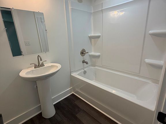 4th image of 3075 Canady Ln
