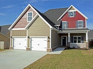 1202 Chancery Ln, Cave Springs, AR 72718