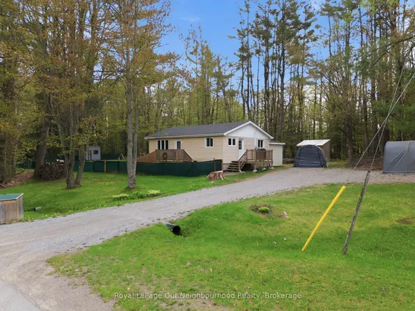 14 Morrison St, Kawartha Lakes, ON K0M 2T0