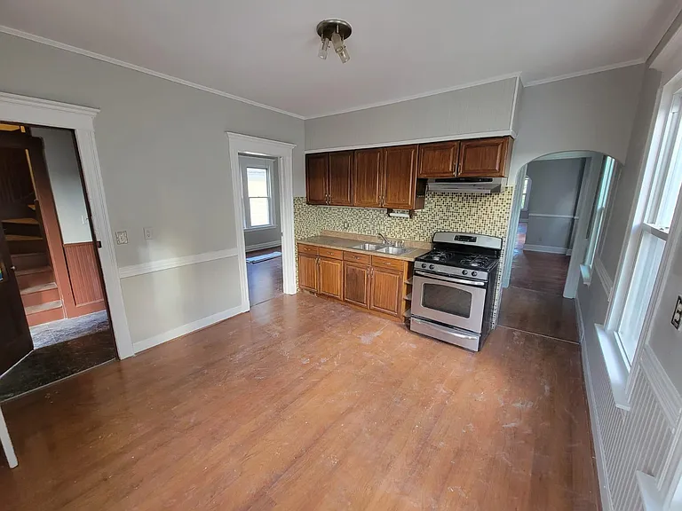 504 Winthrop Ave #2 — Photo 16