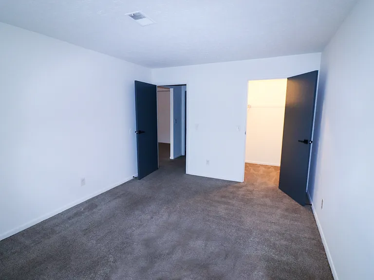 The Ridgeview Apartment — Photo 9