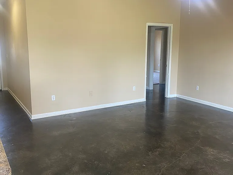 730 Kirkcauldy Dr — Photo 8