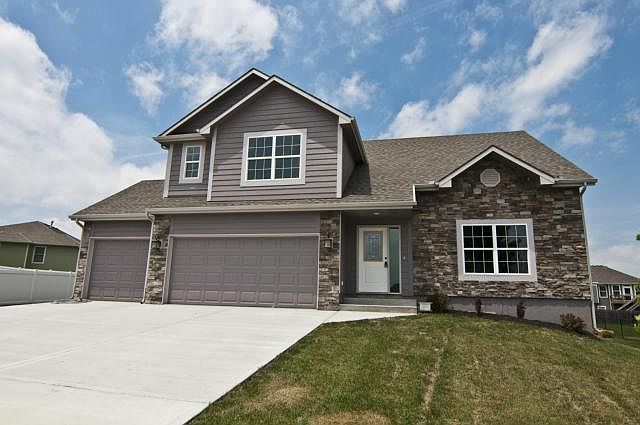 1st image of 2501 E Stonecreek Ave
