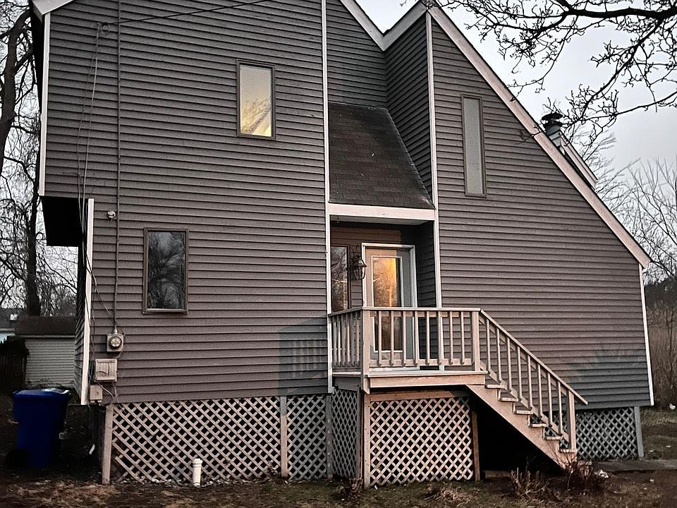1st image of 112 13th St