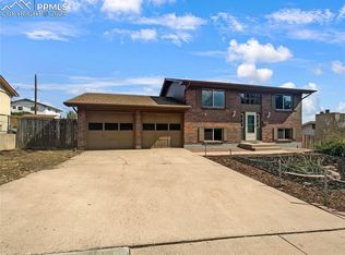 1425 Bowser Dr, Colorado Springs, CO 80909