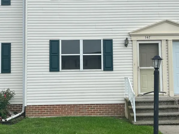 147 Center St, Hanover, PA 17331