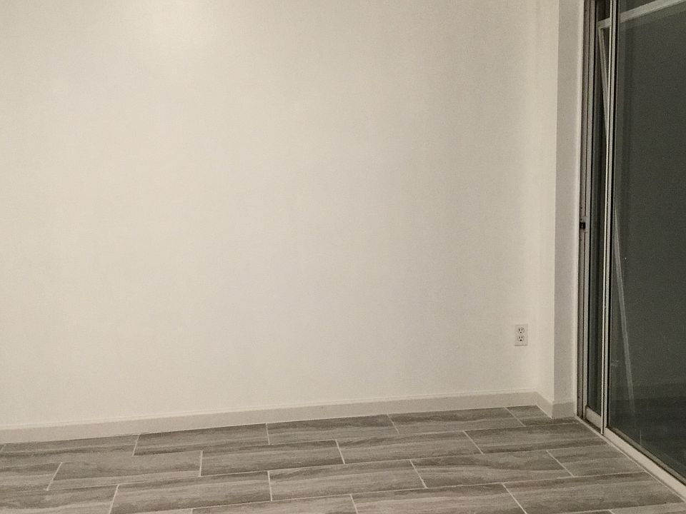 1 Room