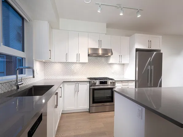 10233 River Dr #36, Richmond, BC V6X 1Y8