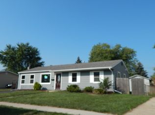 27 Concord Ave, Romeoville, IL 60446