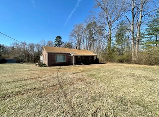 18 Sunset Ridge Dr, Farmville, VA 23901