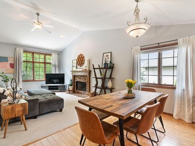 608 Ellys Way #1, Slinger, WI, 53086