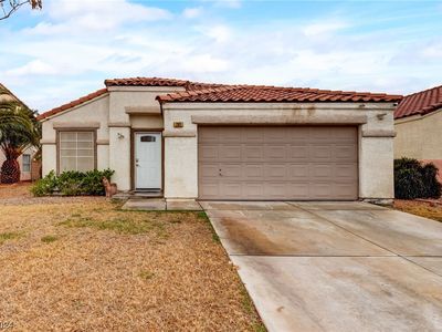 701 Oak Field Ln, Henderson, NV, 89011
