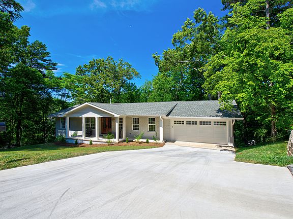 4th image of 1324 Woodhill Dr