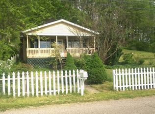 17606 12th St, Nelsonville, OH 45764