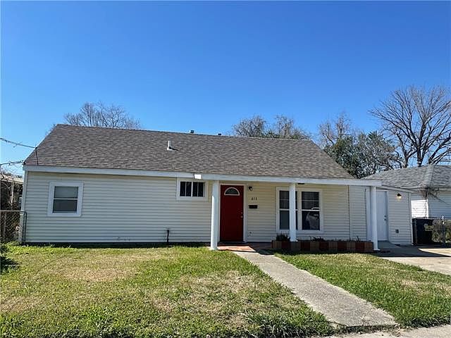 1st image of 613 Huntlee Dr