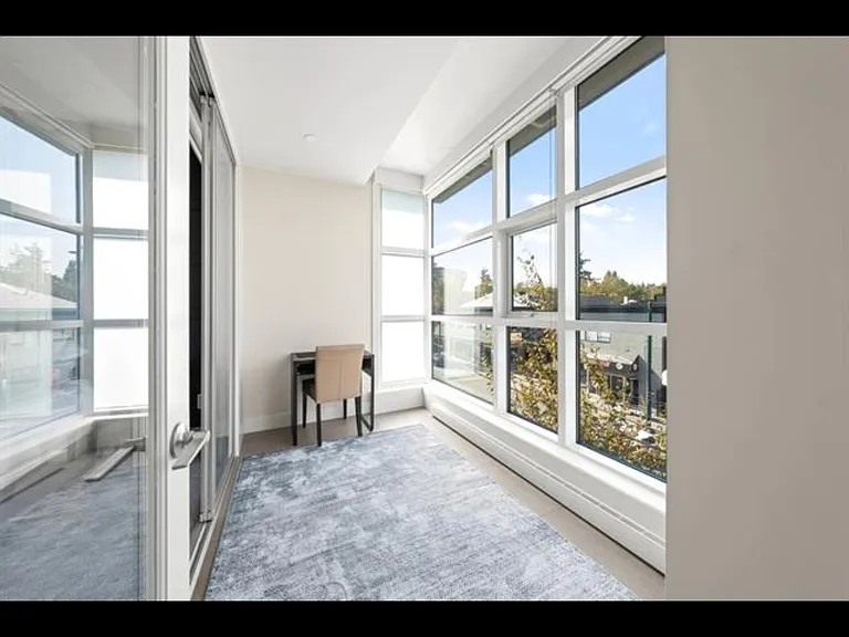 2020 Alma St #305 — Photo 5