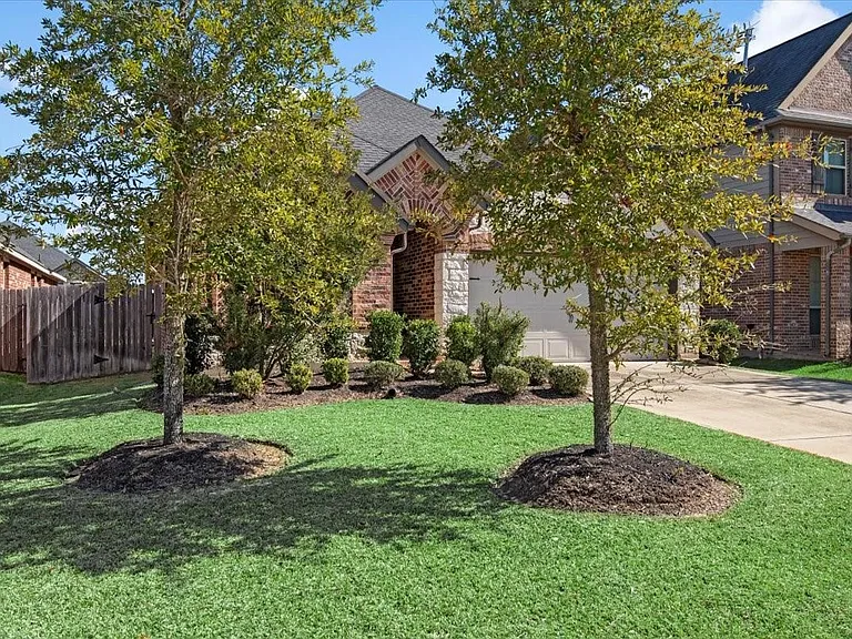 2127 Blossomcrown Dr — Photo 3