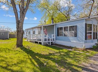 35 Dewey Dr, Milton, VT 05468