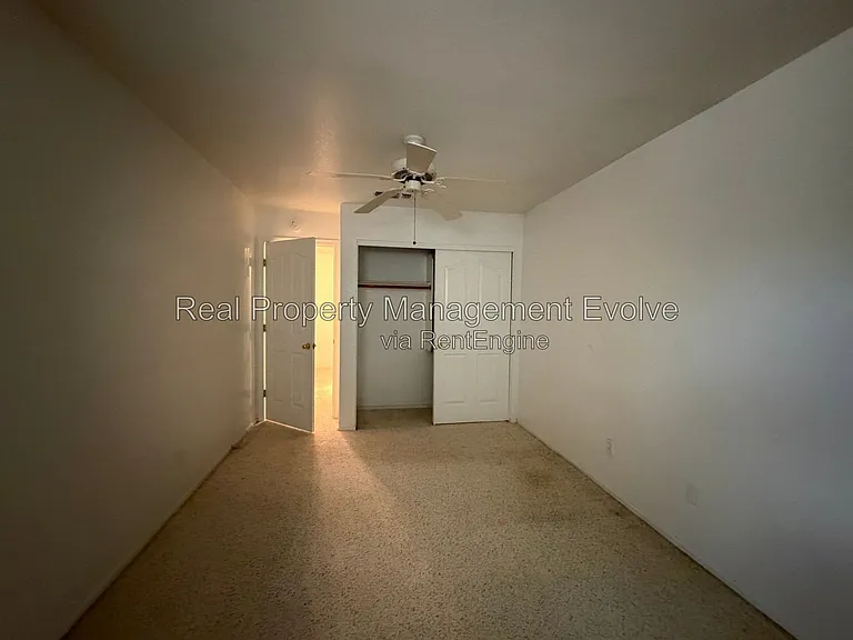 2227 E Edna Ave — Photo 25