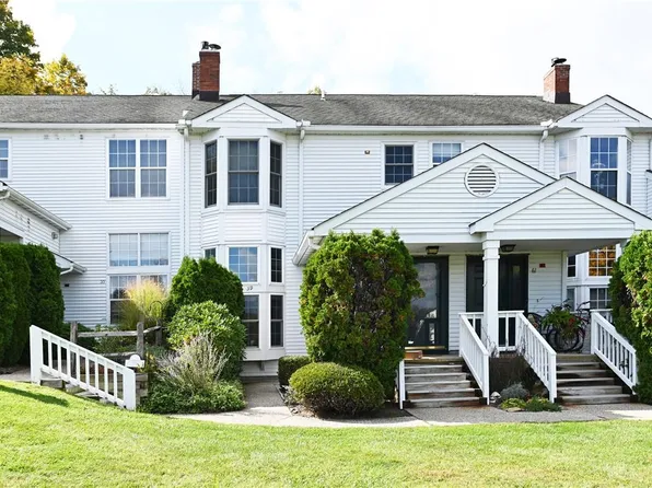 59 The Knolls, Warwick, NY 10990