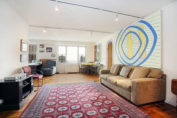 Sold by Town Residential | media 23