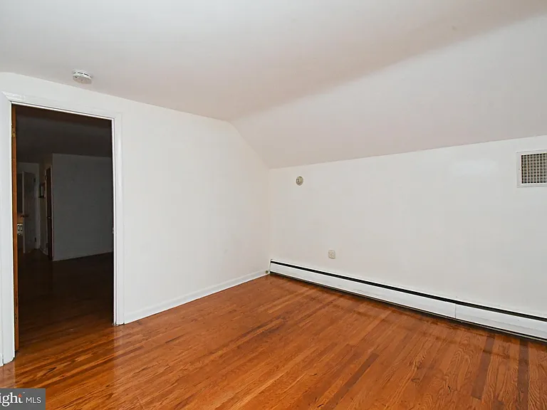 559 General Muhlenberg Rd — Photo 16