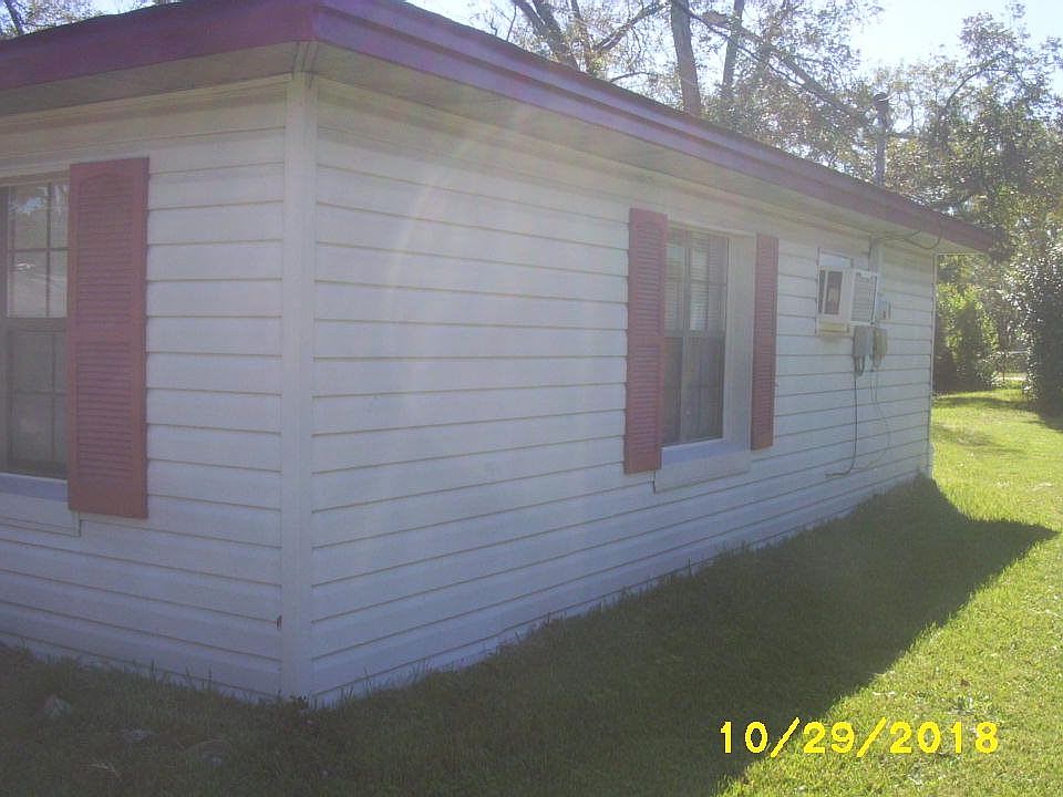 2nd image of 503 Johns Rd