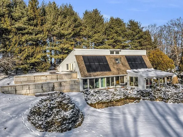 296 Boston Rd, Groton, MA 01450